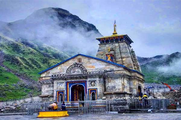 Complete Guide to Kedarnath Yatra 2024: Trek, Temple, and Travel Tips